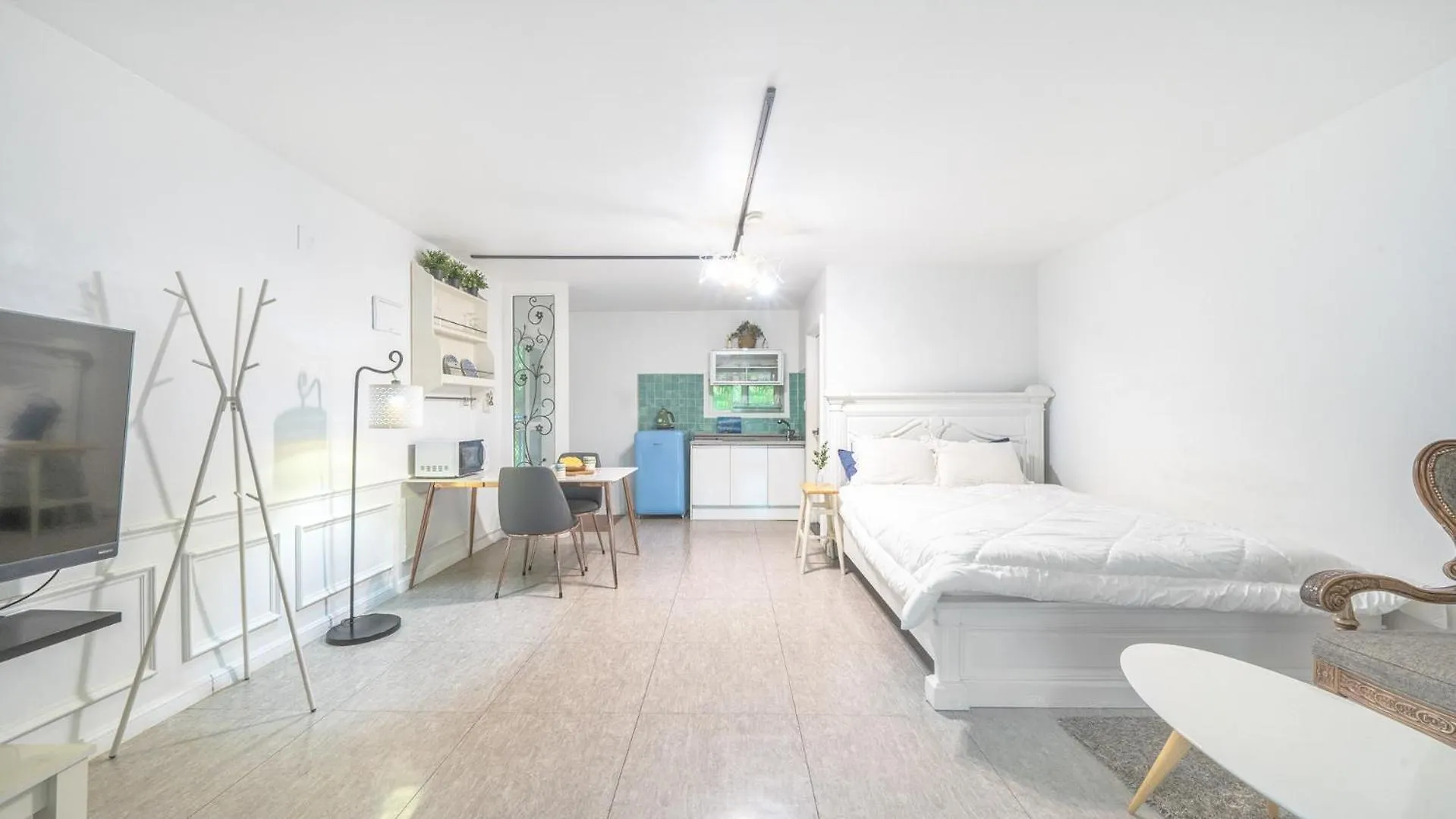 Holiday home Ganghwa Giverny Spa Pension Incheon