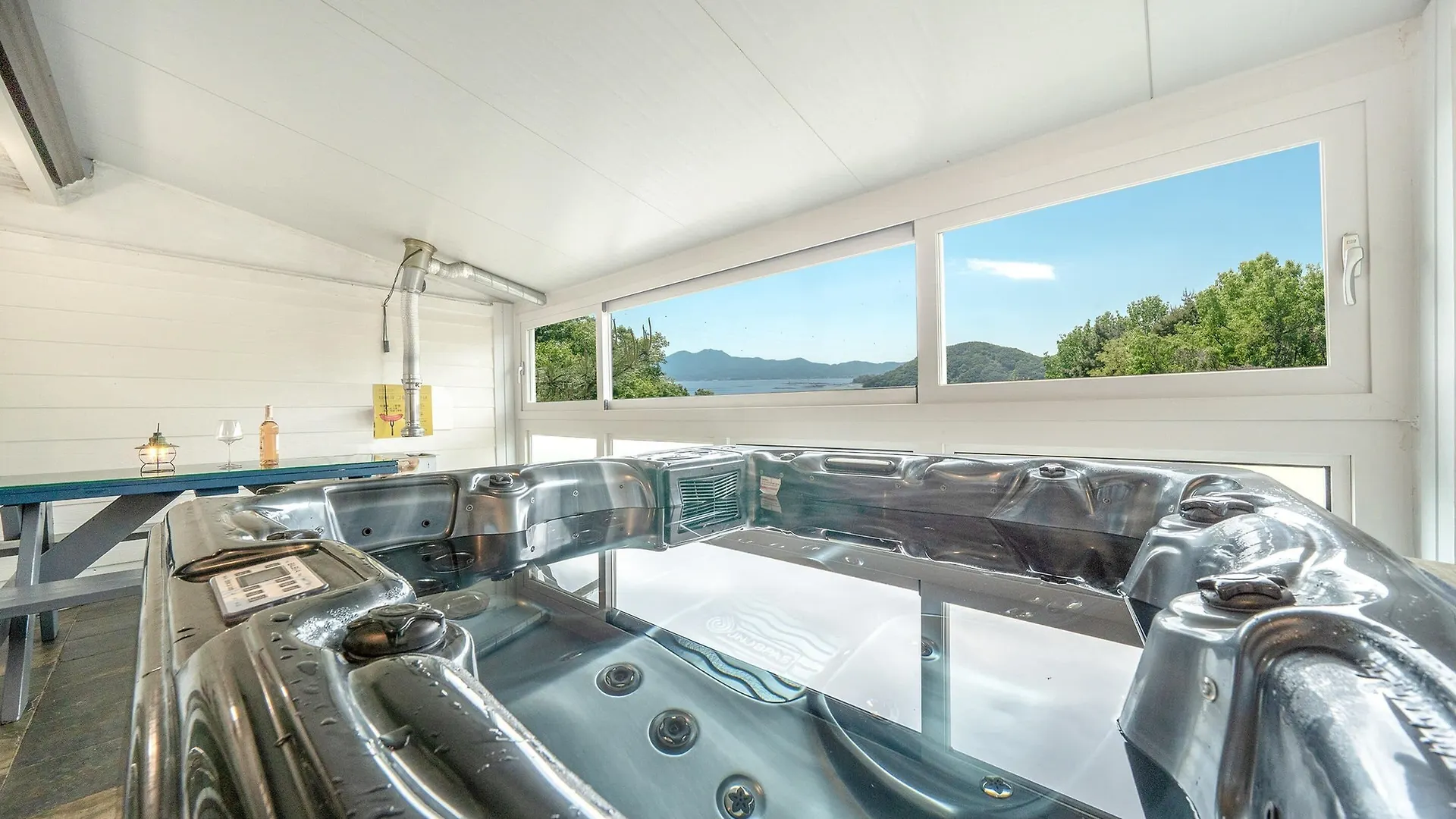 Ganghwa Giverny Spa Pension Incheon Holiday home