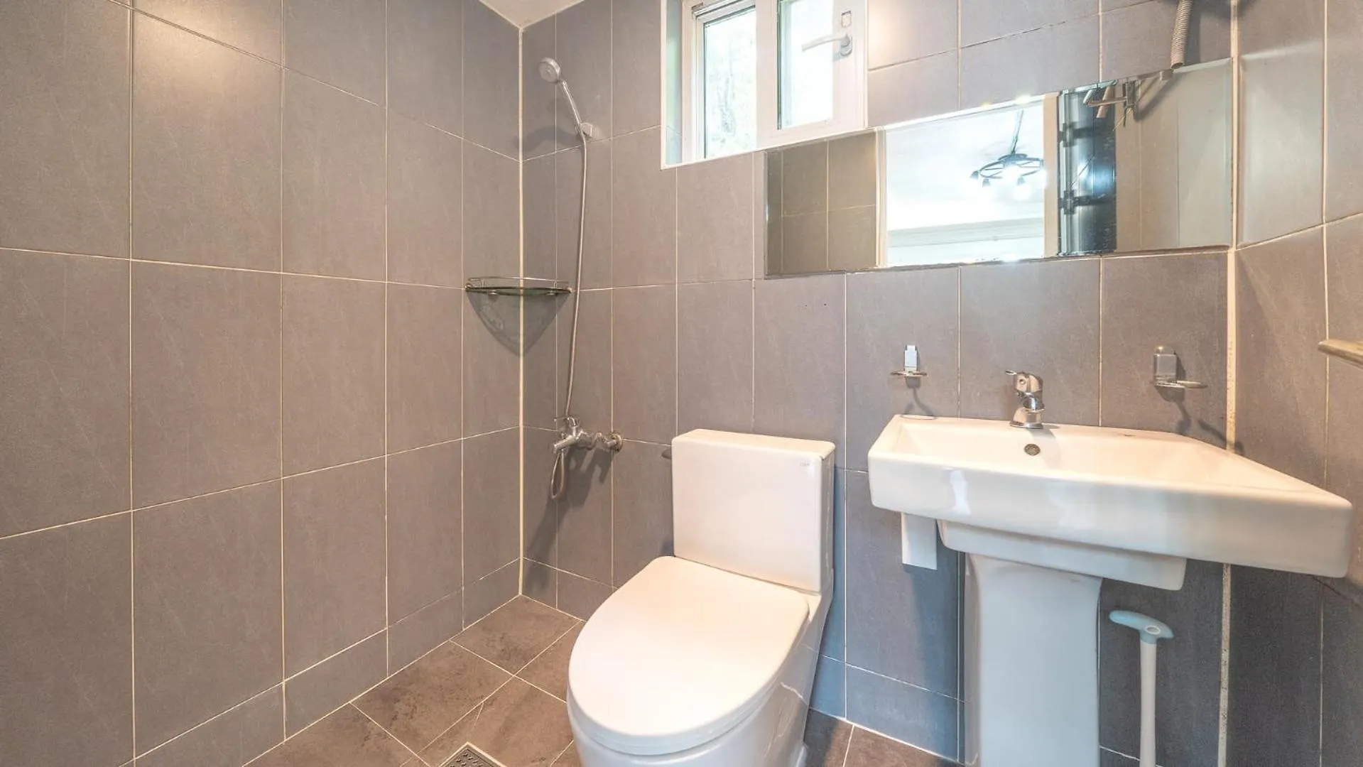Ganghwa Giverny Spa Pension Incheon Holiday home
