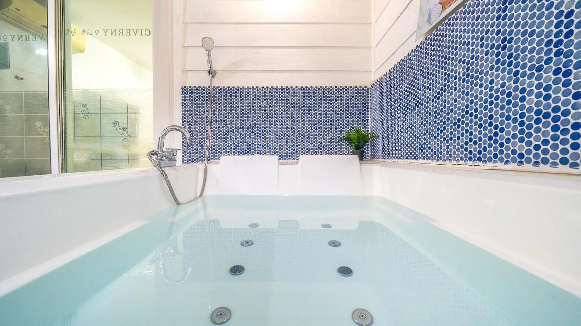 Holiday home Ganghwa Giverny Spa Pension Incheon South Korea