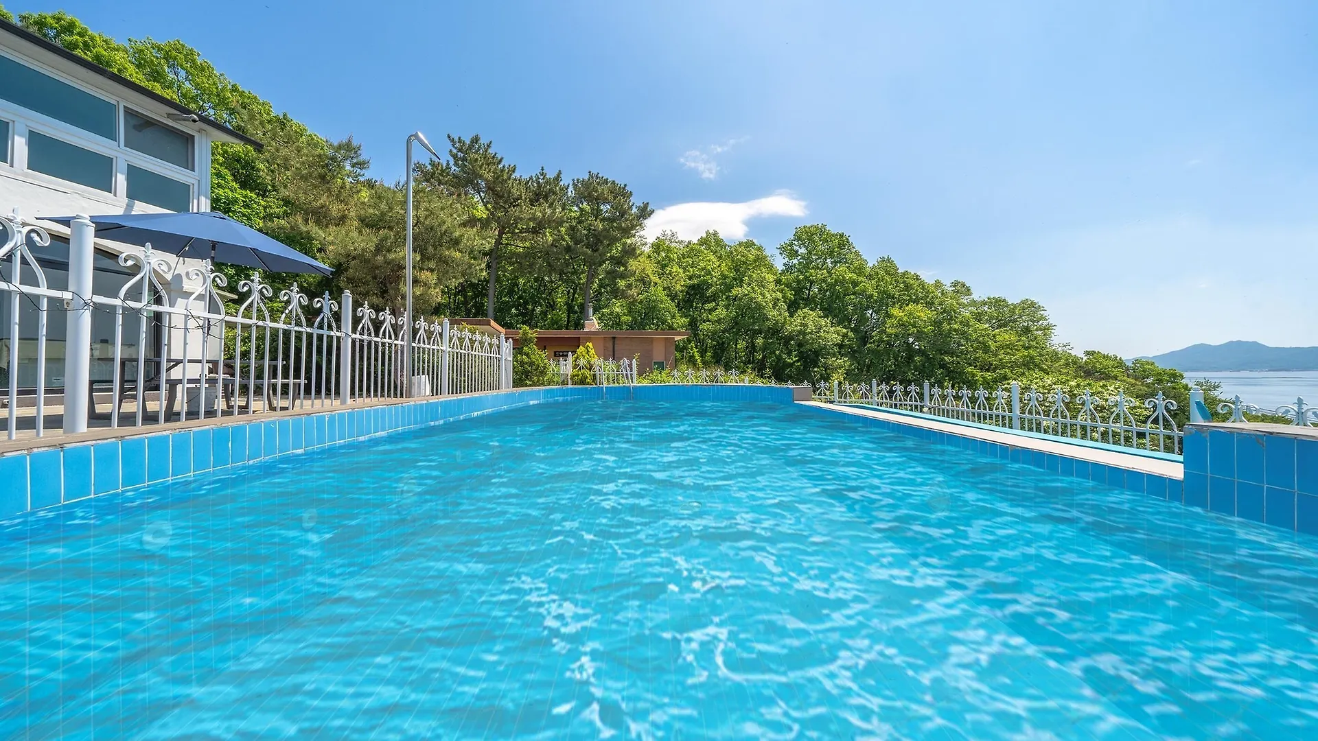 Ganghwa Giverny Spa Pension インチョン広域市 別荘